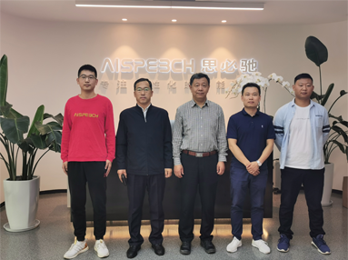 通用的占位符缩略图